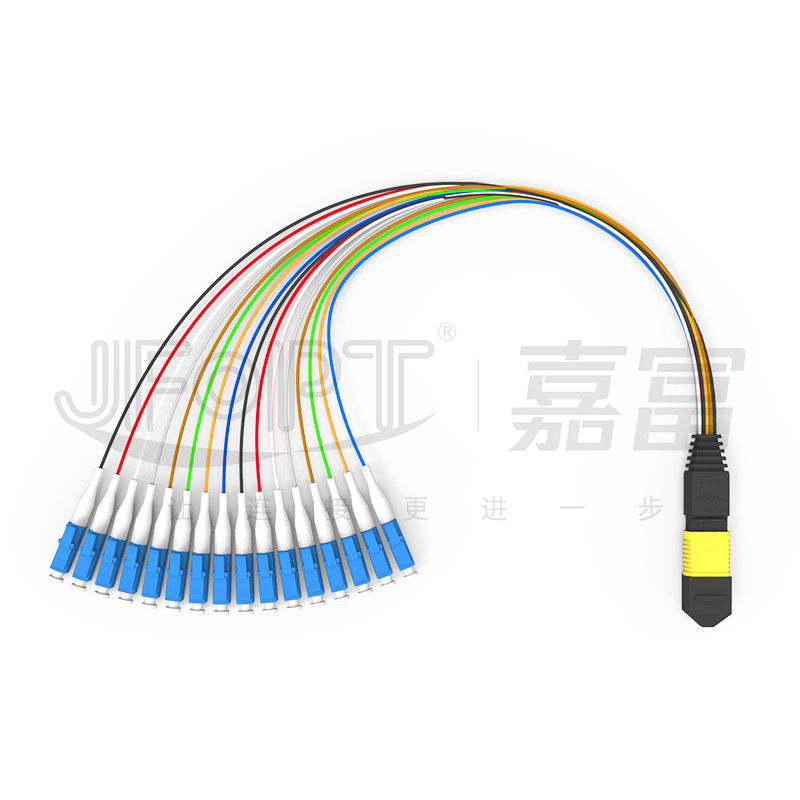 Type unimodal de la perte G657A1/G657A2 de noyaux de la corde de correction de MPO-LC 16 bas une boîte de module