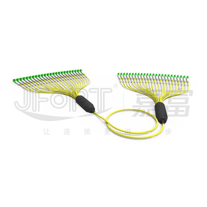 3.0mm ont pré terminé la branche externe jaune optique de la gaine LC/APC des noyaux G657A1 du câble 24 de fibre