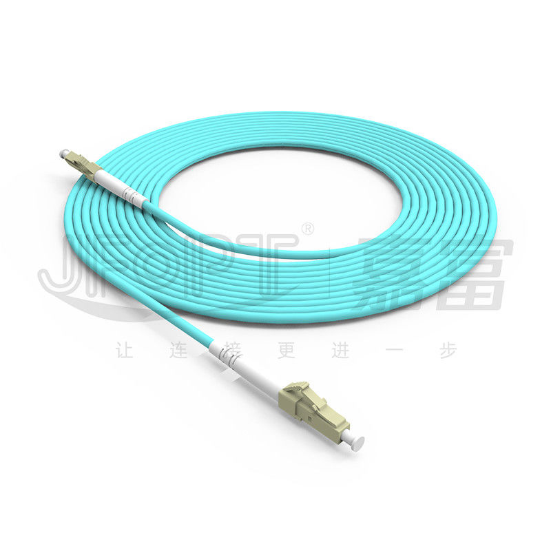 Cordon de patch en fibre optique à haute vitesse de 2,0 mm LC/APC SX multi-mode pour la transmission de données à grande vitesse