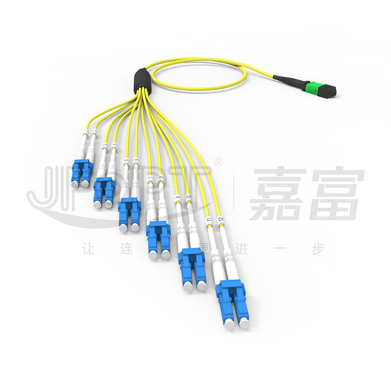 Conception de longueur inégale MPO-LC s'adapte aux environnements de câblage complexes SM Breakout Cable 12 Fibre personnalisable LC DX Patch Cord